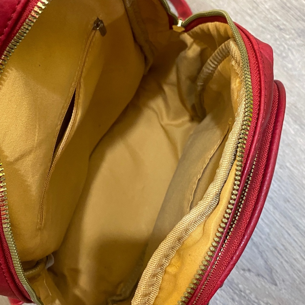 Red Back Pack - image 5